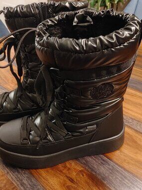 Kuiper faux fur lined platform waterproof winter boot- NWOT